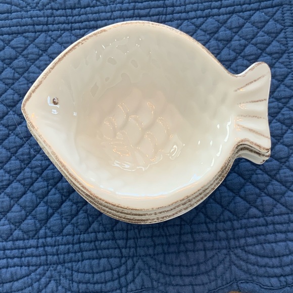 Sigrid Olsen Home Other - Four Sigrid Olsen Home Melamine Fish-Shaped Bowls